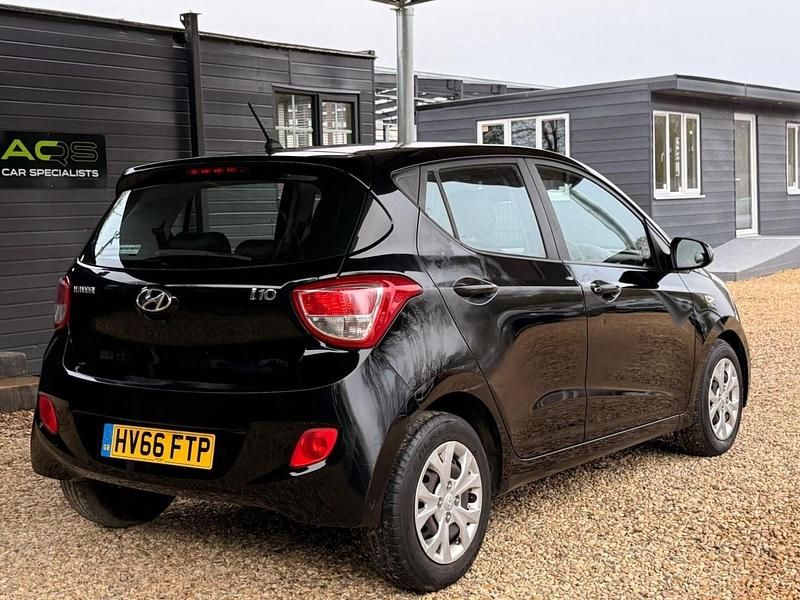 Used Hyundai i10 SE 2016 Black Hatchback