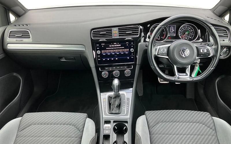 Used VW Golf VII R-line 150 HP (110 kW) 2019 White Hatchback