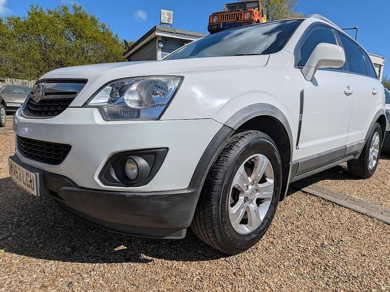 Used Vauxhall Antara S 163 HP (119 kW) 2013 White SUV