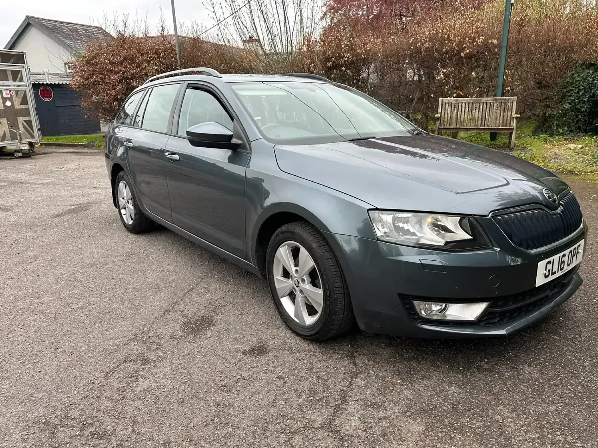 Used Skoda Octavia SE L 110 HP (80 kW) 2016 Grey Hatchback