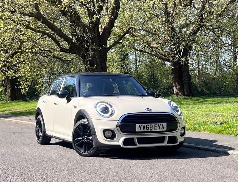 Used Mini Cooper Hatch 136 HP (100 kW) 2019 White Hatchback
