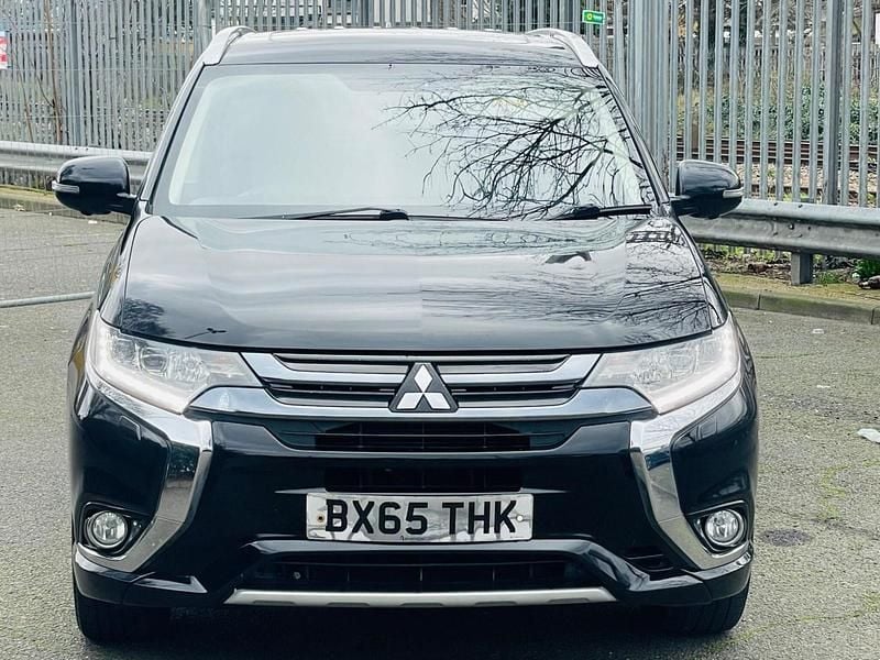 Used Mitsubishi Outlander P-HEV 2015 Black Estate