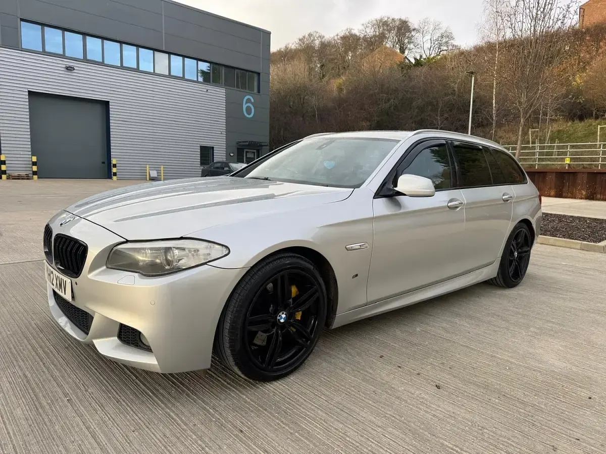 Używany BMW 530 M Sport 258 KM (189 kW) 2012 Srebrny Kombi
