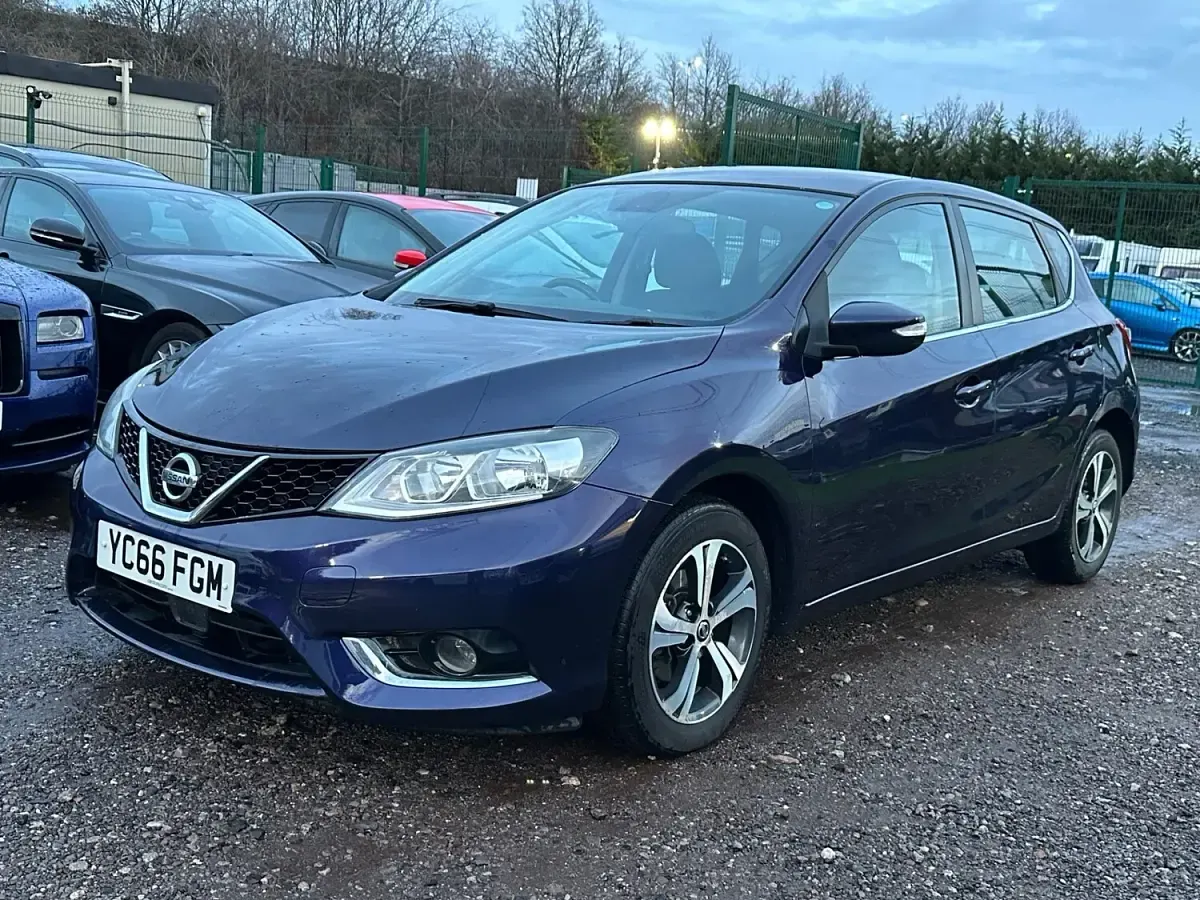 Used Nissan Pulsar Acenta 110 HP (80 kW) 2016 Blue Hatchback