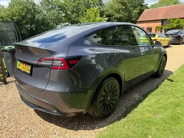 Used Tesla Model Y RWD 219 kW (299 HP) 2023 Grey SUV