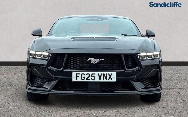 Used Ford Mustang GT Fastback 446 HP (328 kW) 2024 Absolute black (premium colour) Coupe