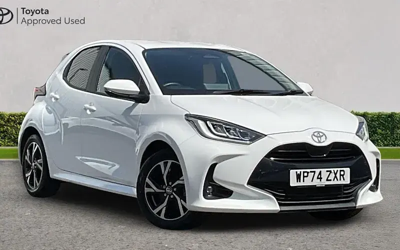 Used Toyota Yaris Design 116 HP (85 kW) 2025 Hatchback