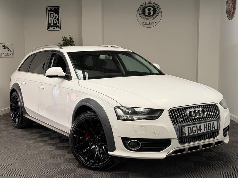 Used Audi A4 Allroad 2014 White Estate
