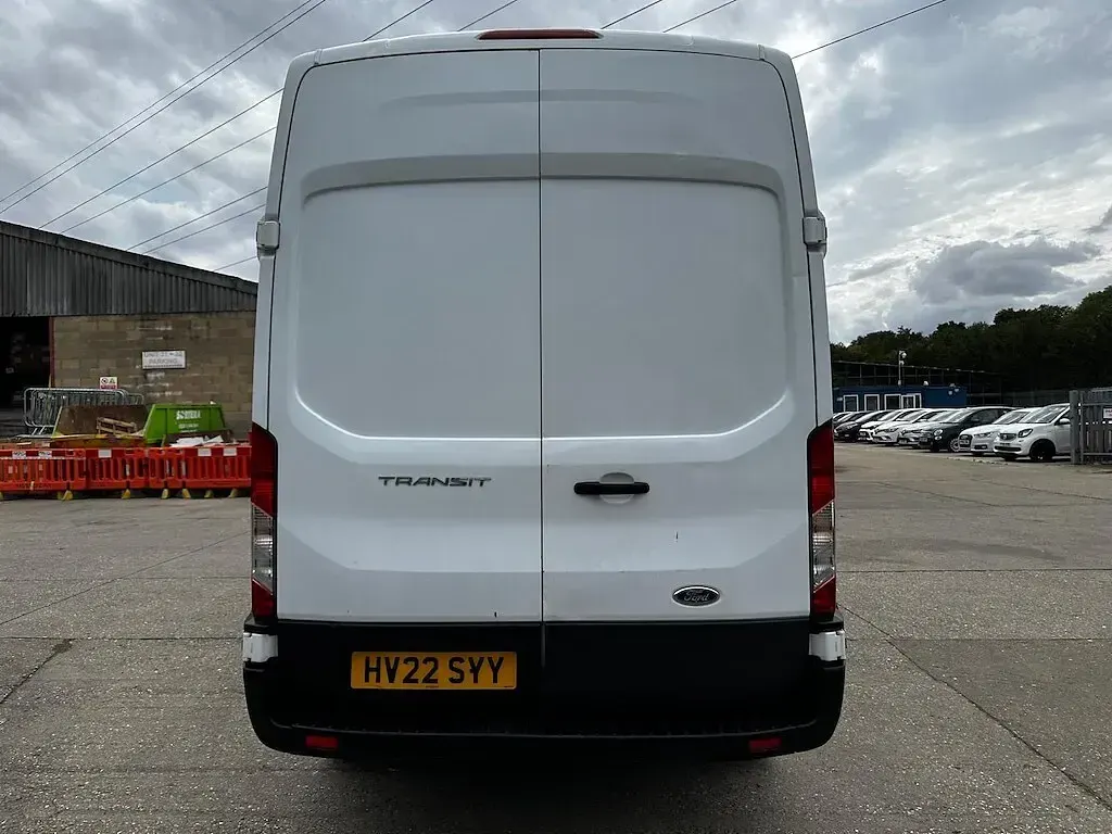 Used Ford Transit 130 HP (95 kW) 2022 White Van