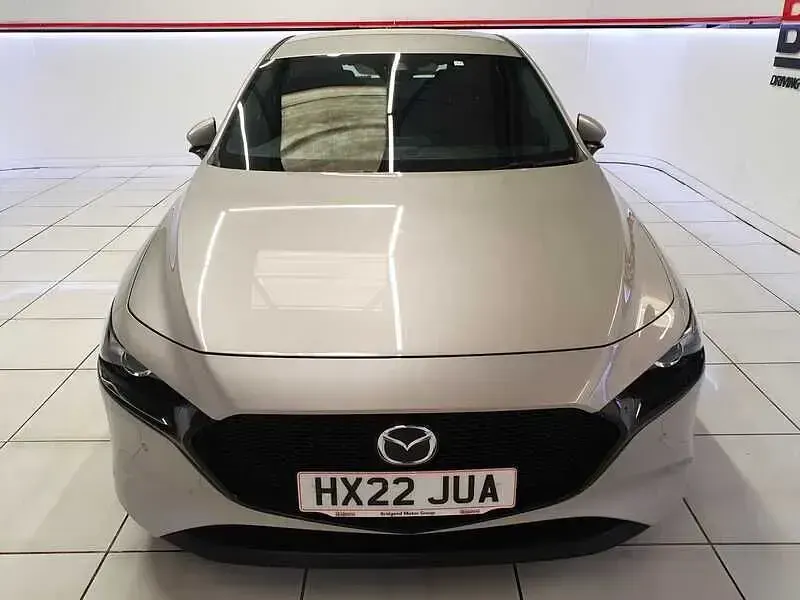 Used Mazda 3 186 HP (136 kW) 2022 Silver Hatchback
