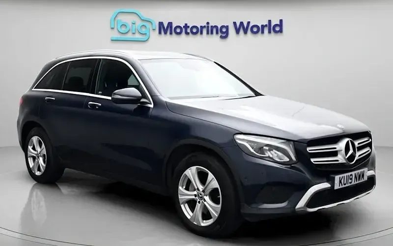 Used Mercedes GLC220 Premium Plus 170 HP (125 kW) 2019 Estate