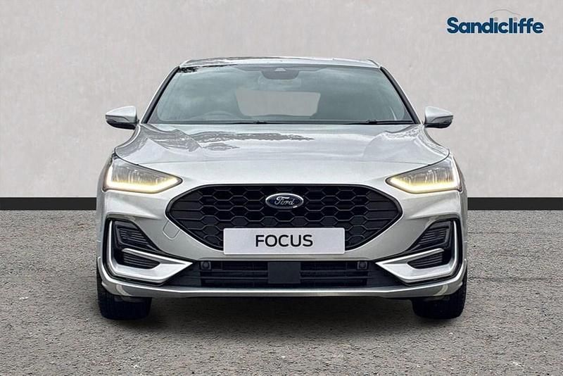 Ny Ford Focus ST-Line X 155 HK (114 kW) 2025 Halvkombi
