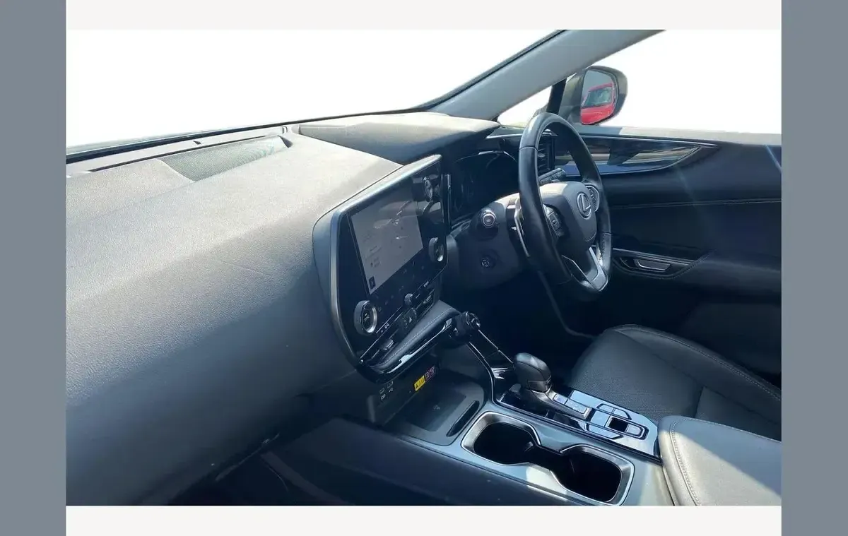Used Lexus NX350h 245 HP (180 kW) 2023 White SUV