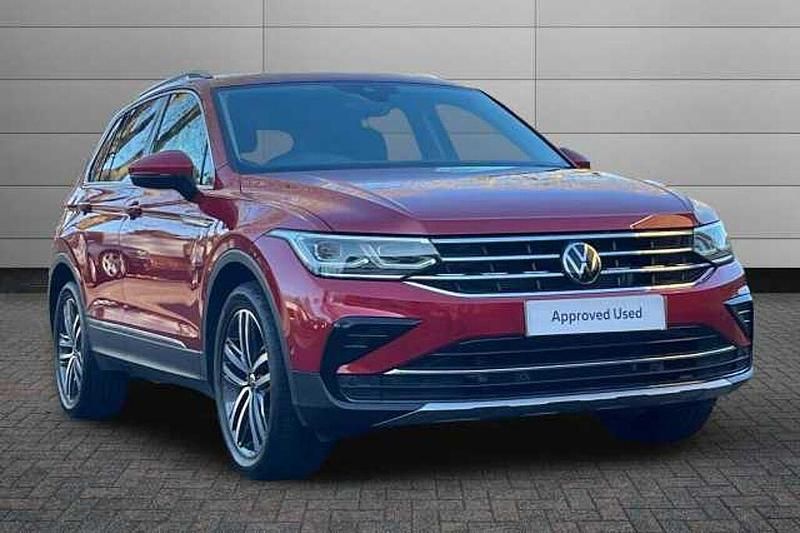 Kings red Used 2022 VW Tiguan Elegance SUV | £25,990 (Fair price) - Image 1/4