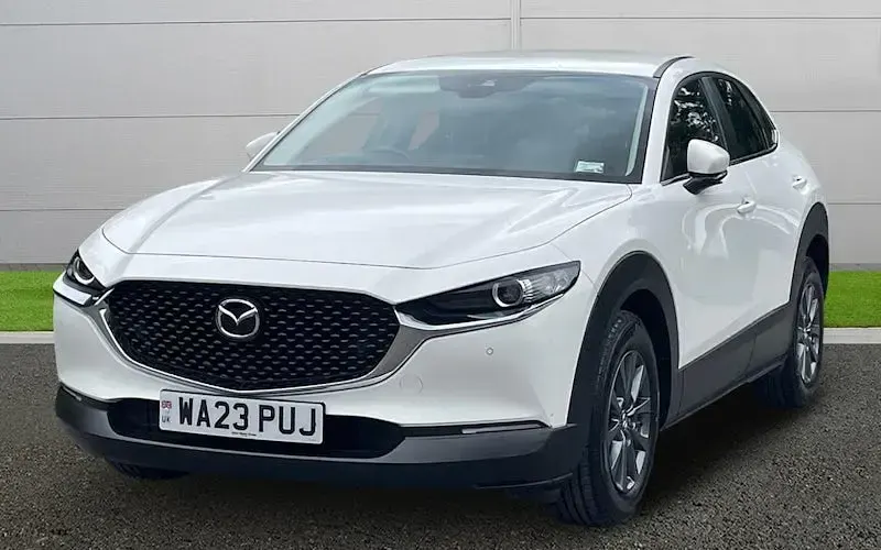 Używany Mazda CX-30 122 KM (89 kW) 2023 Biały SUV