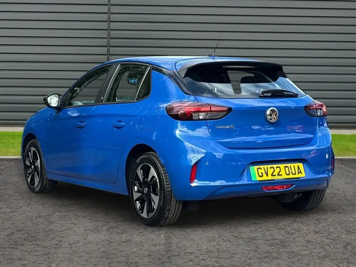 Used Vauxhall Corsa-e 98 kW (134 HP) 2022 Blue Hatchback