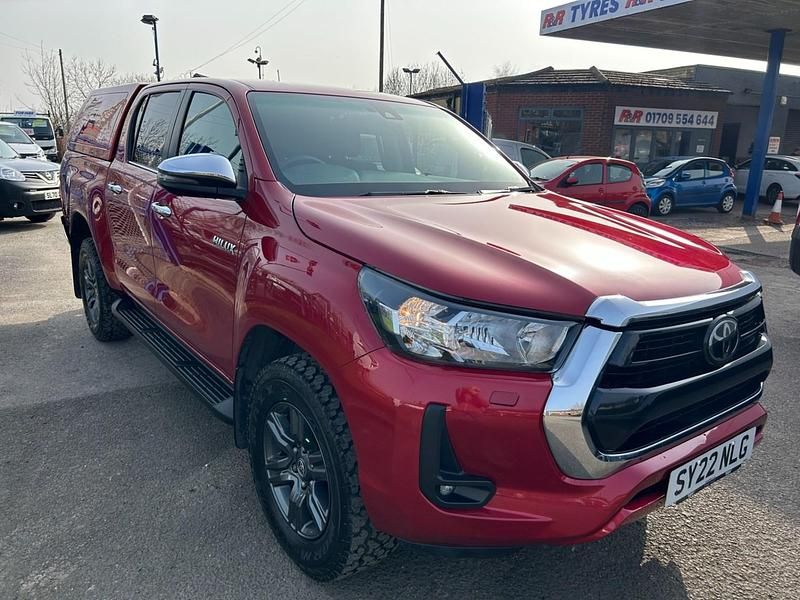 Used Toyota HiLux 2022 Red Pickup