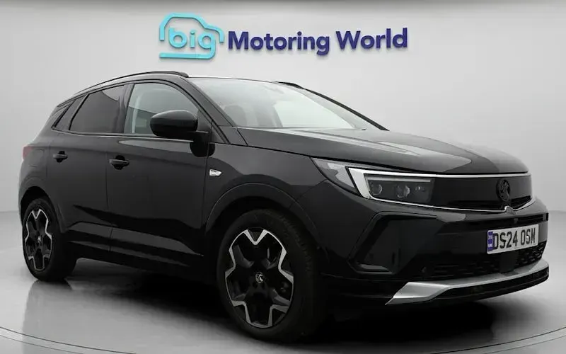 Used Vauxhall Grandland X Ultimate 131 HP (96 kW) 2024 SUV