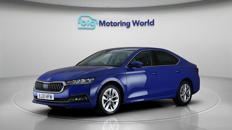 Used Skoda Octavia SE L 148 HP (108 kW) 2021 Blue Hatchback