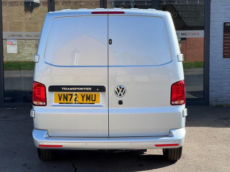 Used VW Transporter Highline 110 HP (80 kW) 2023 Silver Van