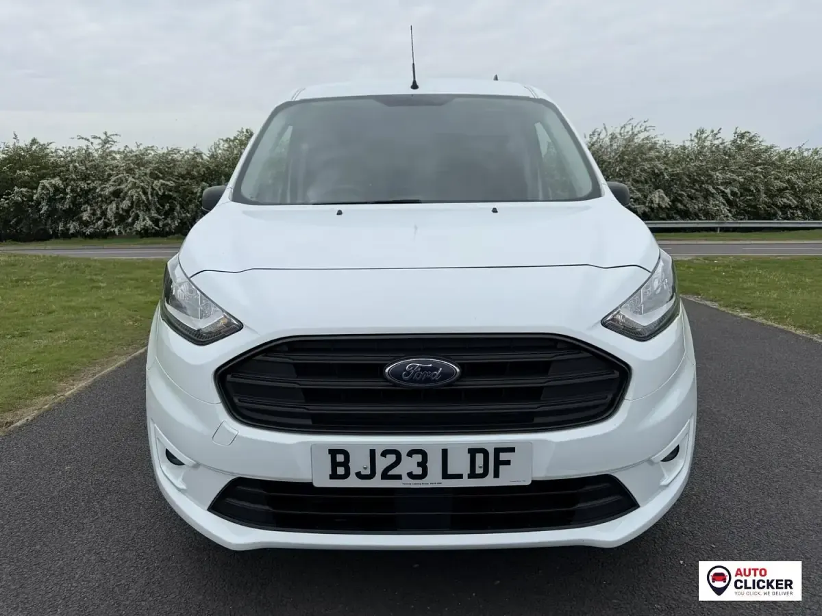 Used Ford Transit Connect Trend 100 HP (73 kW) 2023 White MPV