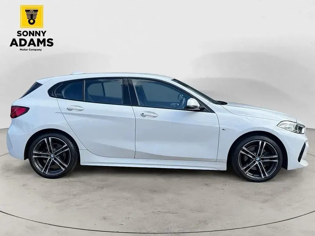 Used BMW 118 M Sport 140 HP (102 kW) 2020 White Hatchback