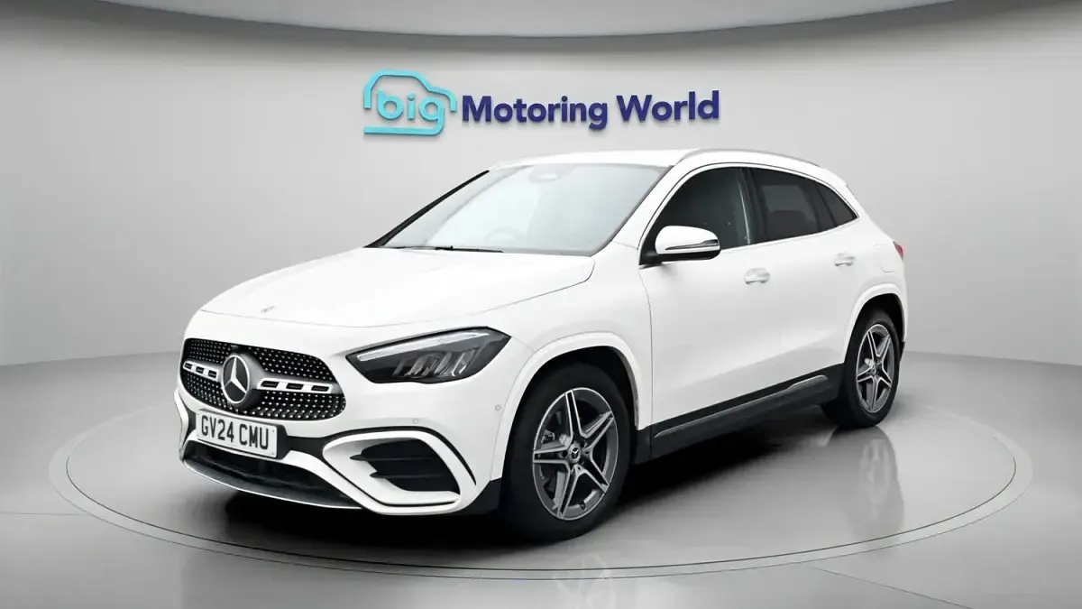 Used Mercedes GLA200 Executive 163 HP (119 kW) 2024 White SUV