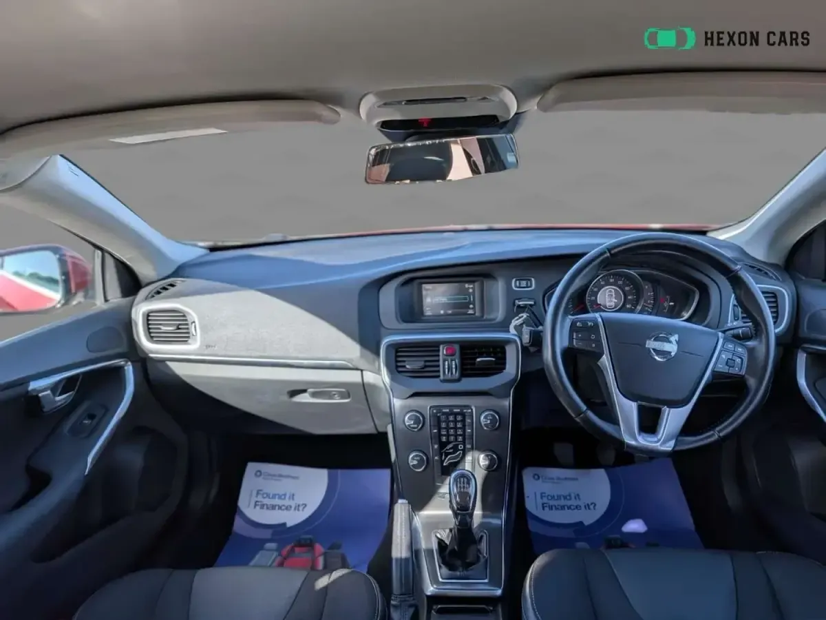 Usado Volvo V40 SE 2013 Vermelho Citadino
