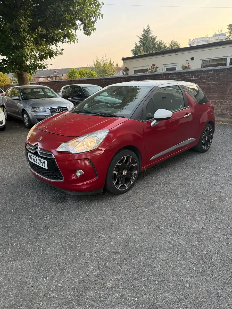 Used Citroën DS3 2013 Red Hatchback