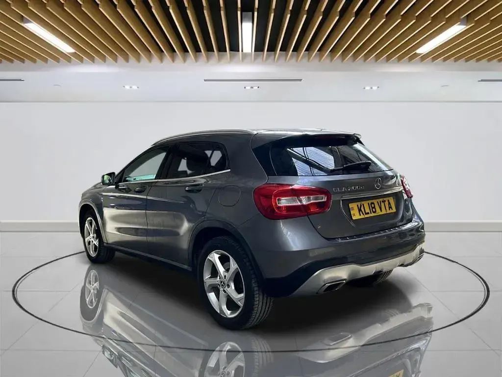 Used Mercedes GLA200 136 HP (100 kW) 2018 Grey SUV