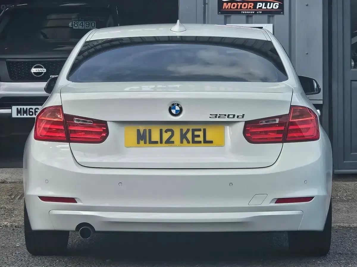 Used BMW 320 Efficient Dynamics 163 HP (119 kW) 2012 White Sedan