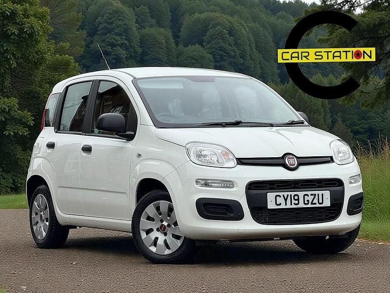 Used Fiat Panda Pop 69 HP (50 kW) 2019 White Hatchback