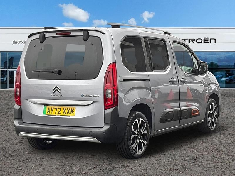 Used Citroën Berlingo XTR 100 kW (136 HP) 2022 Grey MPV