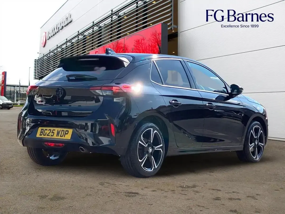 Used Vauxhall Corsa Ultimate 99 HP (72 kW) 2025 Black Hatchback
