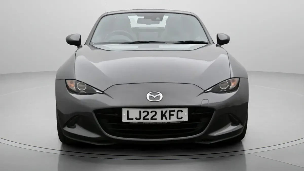 Used Mazda MX5 Inclusive 130 HP (95 kW) 2022 Grey Cabriolet