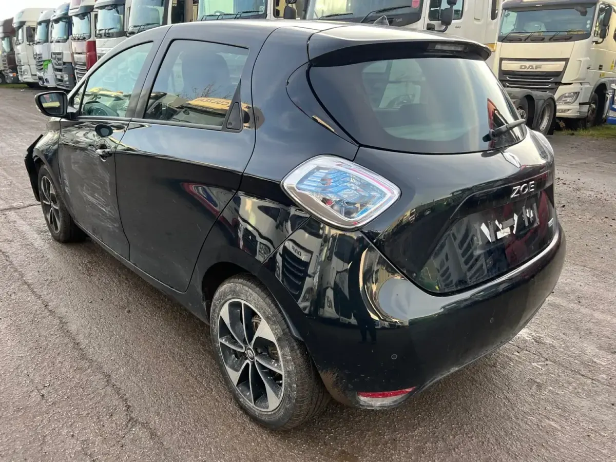 Usado Renault Zoe Dynamique 67 kW (92 HP) 2018 Preto Citadino