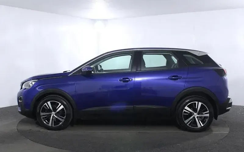 Used Peugeot 3008 Active 120 HP (88 kW) 2017 Blue SUV