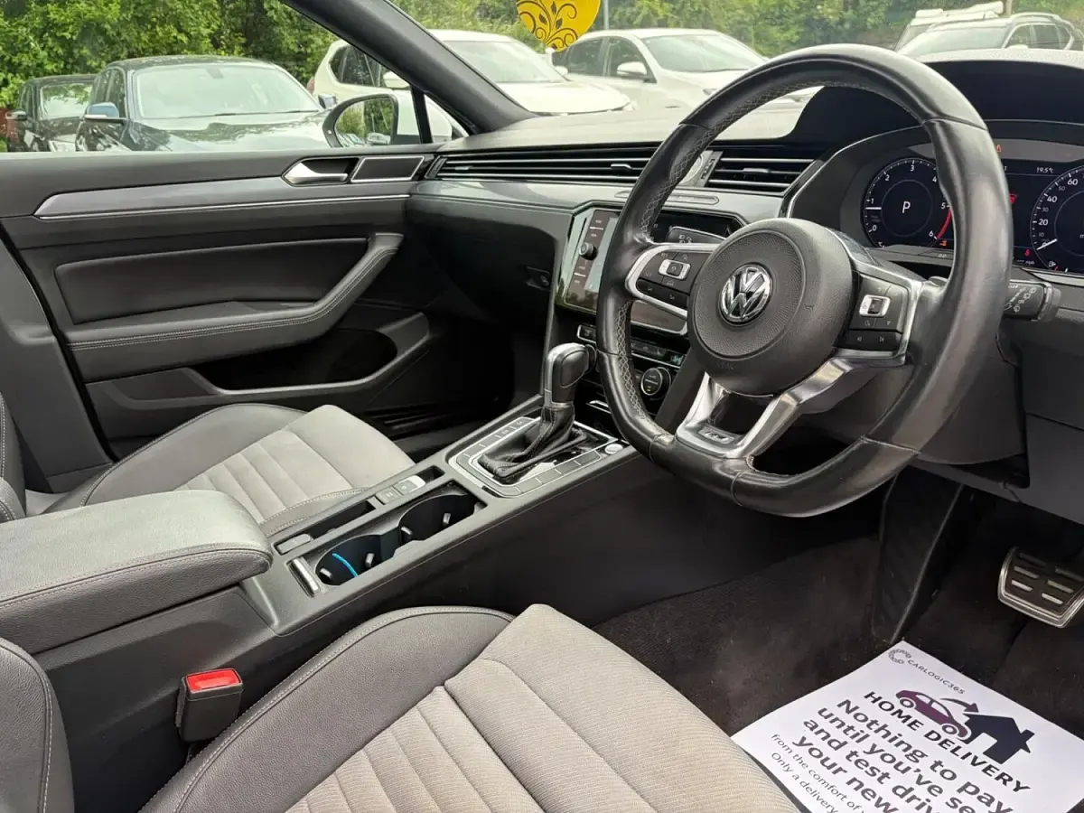 Used VW Passat R-line 2018 White Estate