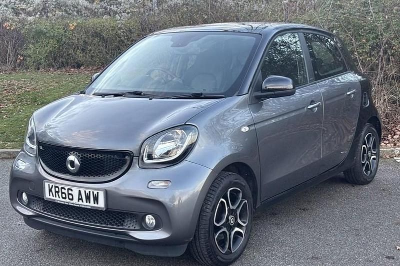 Grey Used 2016 Smart ForFour Premium Hatchback | £6,200 (Fair price) - Image 1/1