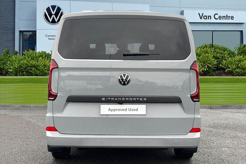 New VW Transporter Pro 210 kW (286 HP) 2025 Grey Van