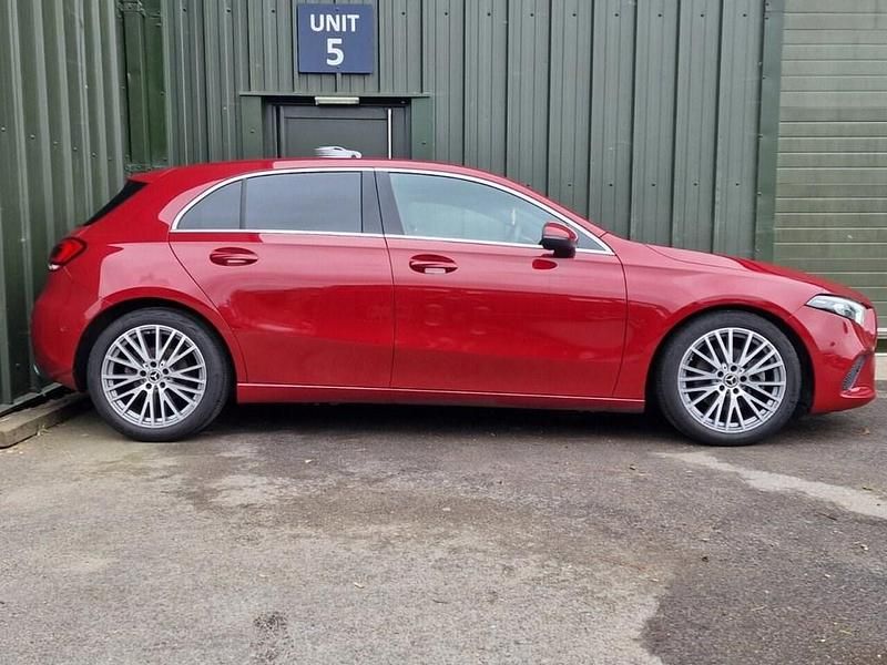 Used Mercedes A180 Executive 116 HP (85 kW) 2022 Red Hatchback