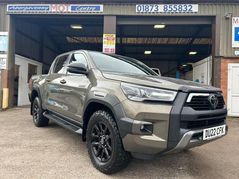 Used Toyota HiLux 2022 Bronze Pickup