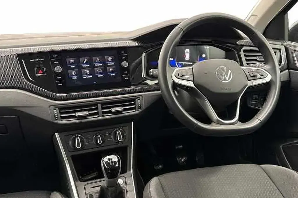 Used VW Taigo 95 HP (69 kW) 2025 SUV