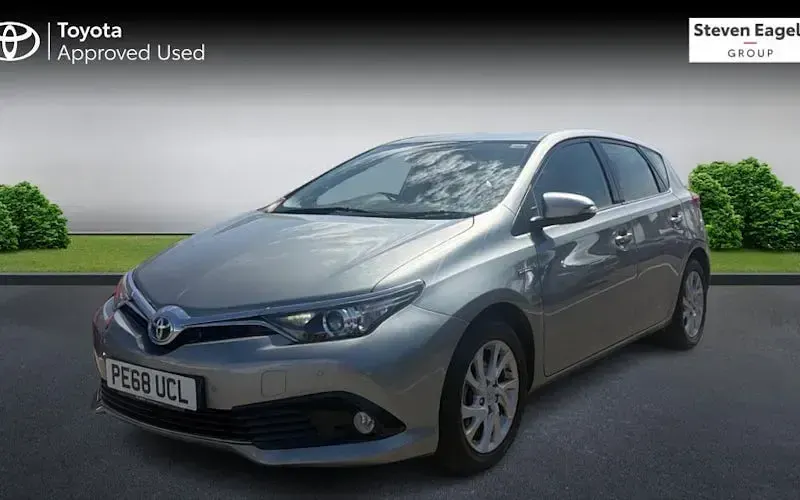 Used Toyota Auris Hybrid 136 HP (100 kW) 2019 Hatchback