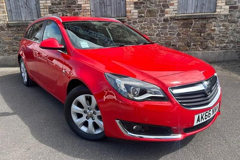 Red Used 2016 Vauxhall Insignia SRi Estate | £6,995 (Fair price) - Image 1/1