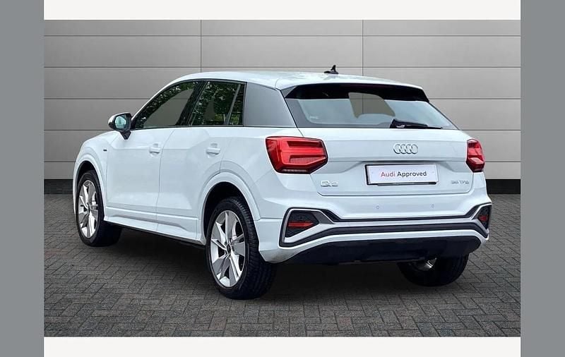Used Audi Q2 S-Line 150 HP (110 kW) 2023 White SUV