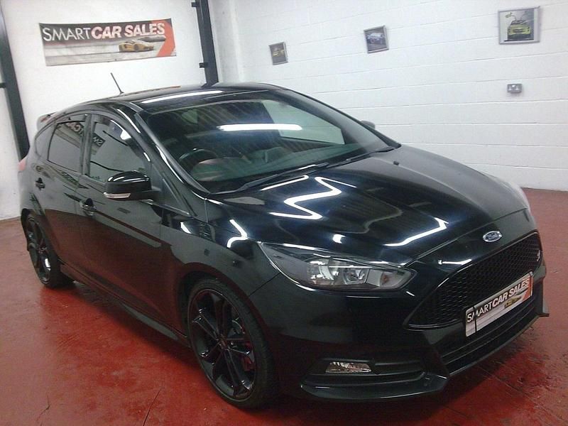 Used Ford Focus ST 182 HP (133 kW) 2018 Black Hatchback