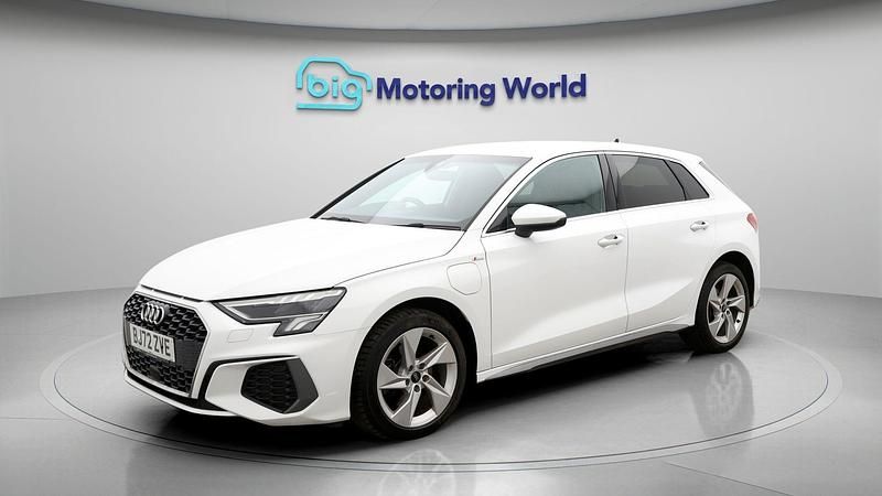 Used Audi A3 Sportback e-tron S-Line 201 HP (147 kW) 2022 Hatchback