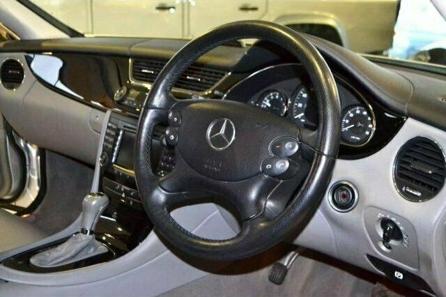 Used Mercedes CLS320 2005 Sedan