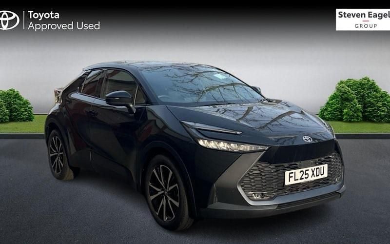 Used Toyota C-HR Design 140 HP (102 kW) 2026 SUV